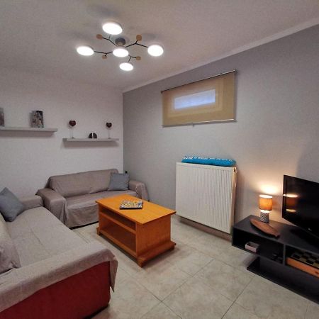 Antonela Sunshine Apartment By Corfu Escapes Pérama Kültér fotó